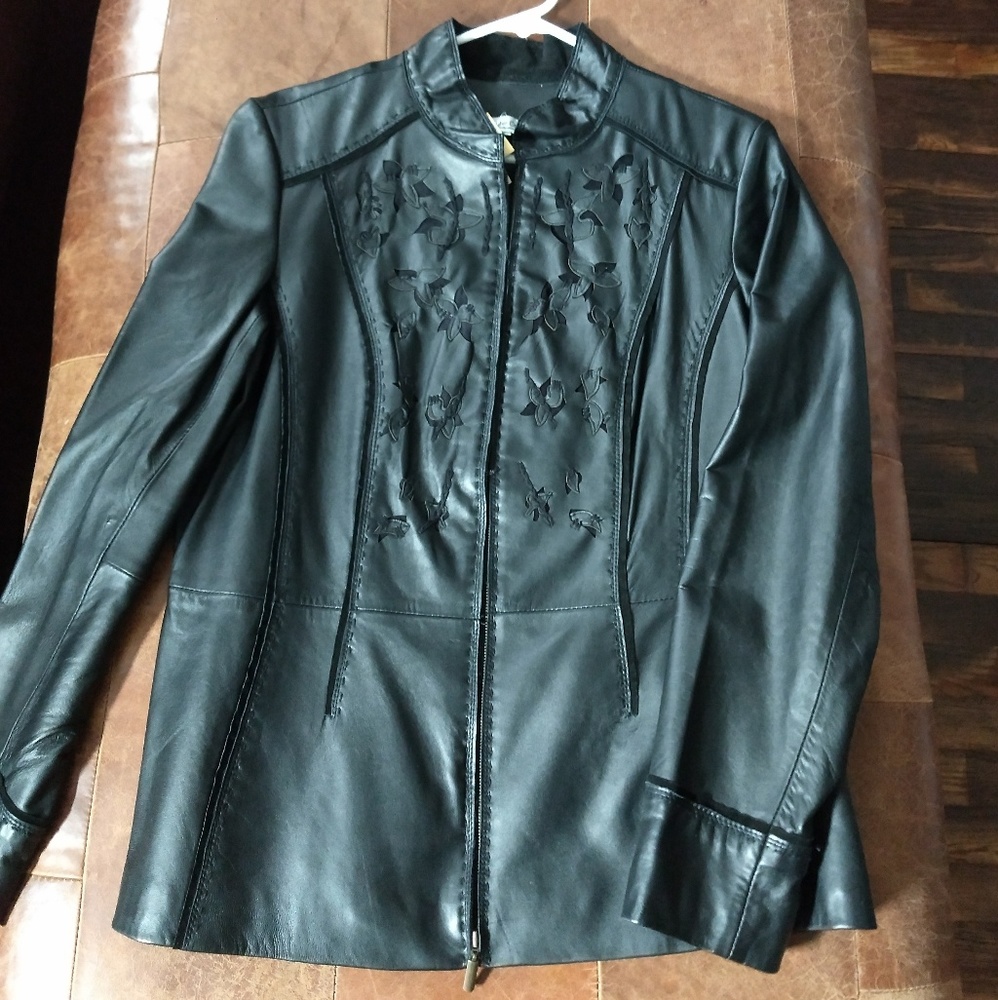 Coldwater Creek Black Leather Jacket Cutout & Applique Flower Design Size Medium